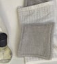 Reusable nail varnish remover wipes with optional storage bag - Image 1