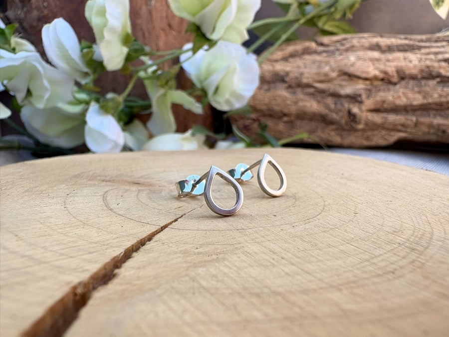 Handmade Silver Dewdrop Earrings