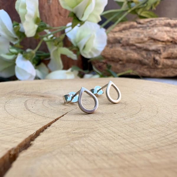 Handmade Silver Dewdrop Earrings