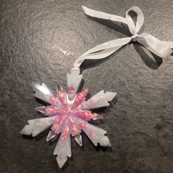 SALE  christmas tree decoration Free Postage UK