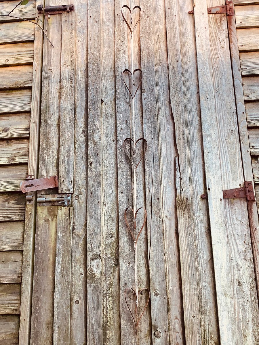 Hanging metal hearts with free P&P