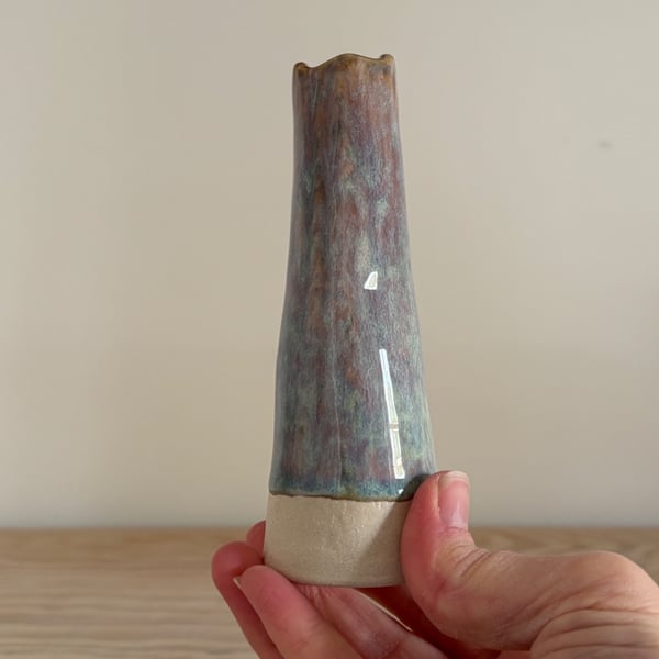 Handmade small ceramic vase, small vase for flowers, bud vase 