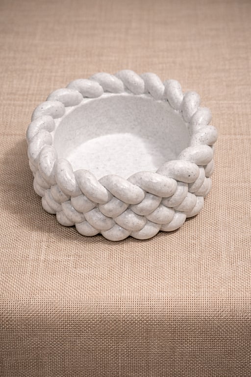 Handmade Eco-Resin rope design candle holder