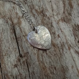 Sterling Silver Small Etched Heart Pendant Necklace (NKSSPDHT13) - UK Free Post