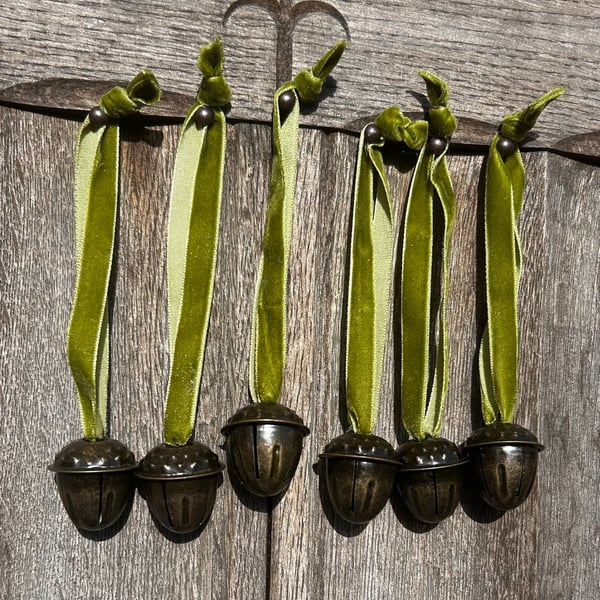 Rustic metal acorn Christmas tree decorations x 6
