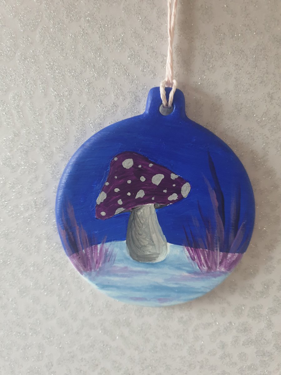 Toadstool round bauble. 