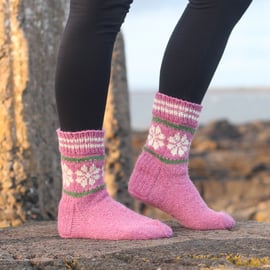 Hand knit socks women's chunky sheep wool, handmade house dusky pink UK6-7