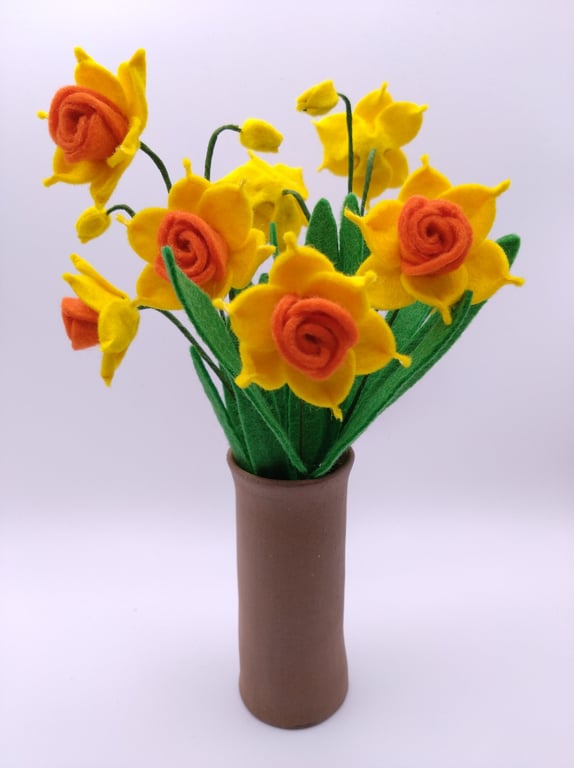 Mini Daffodil Felt Flower Stem