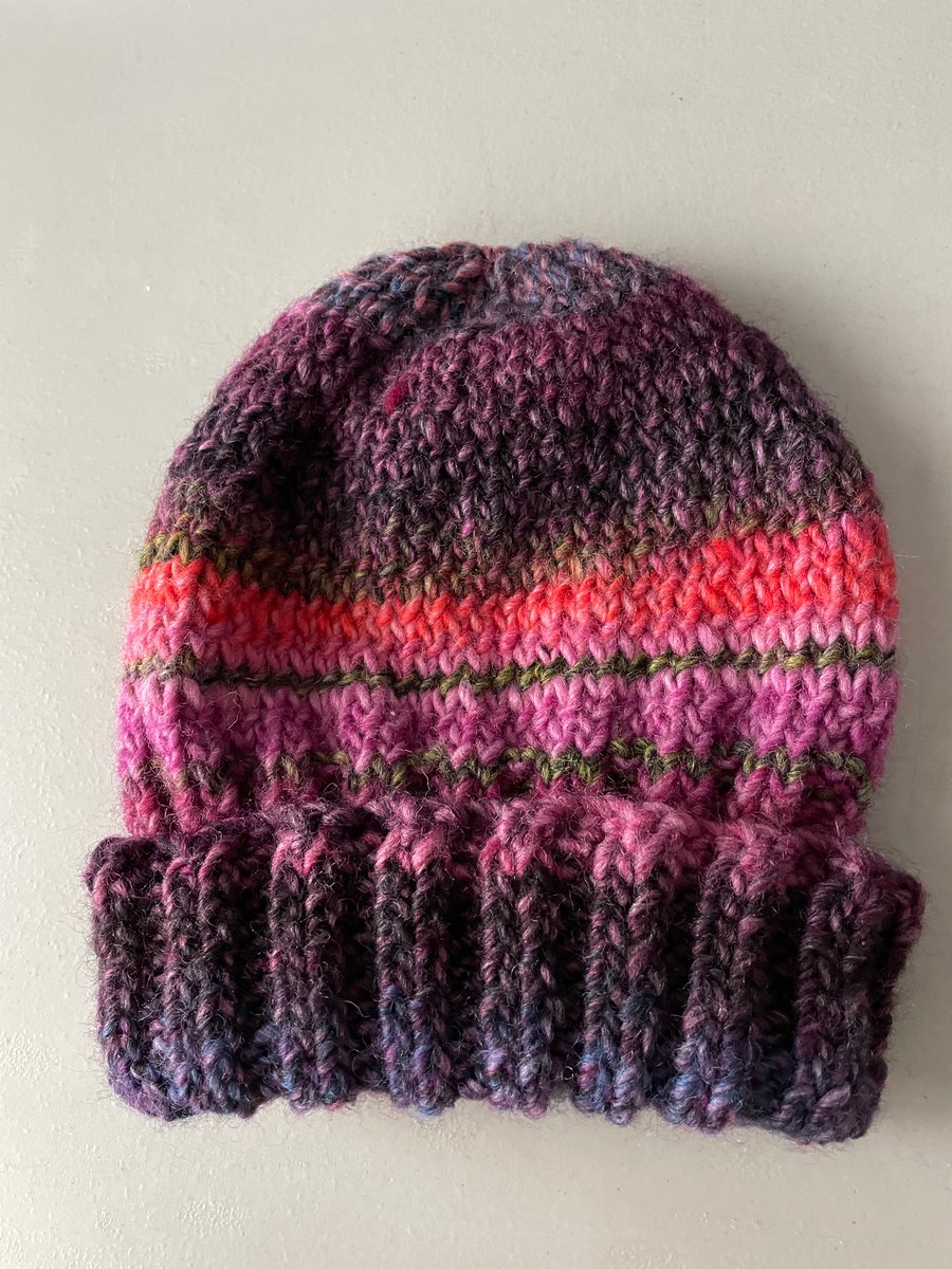 Hand Knitted Child's Beanie Hat - Age 4 - 6 yrs