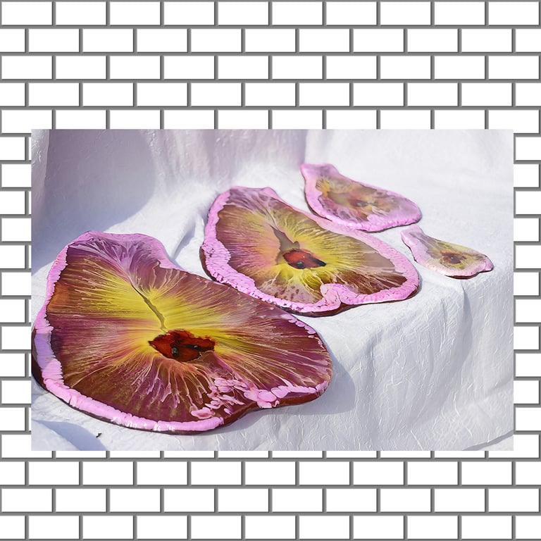 4-Piece Pear-Shaped Resin Charcuterie Board & Coasters - Handmade Resin Gift Set