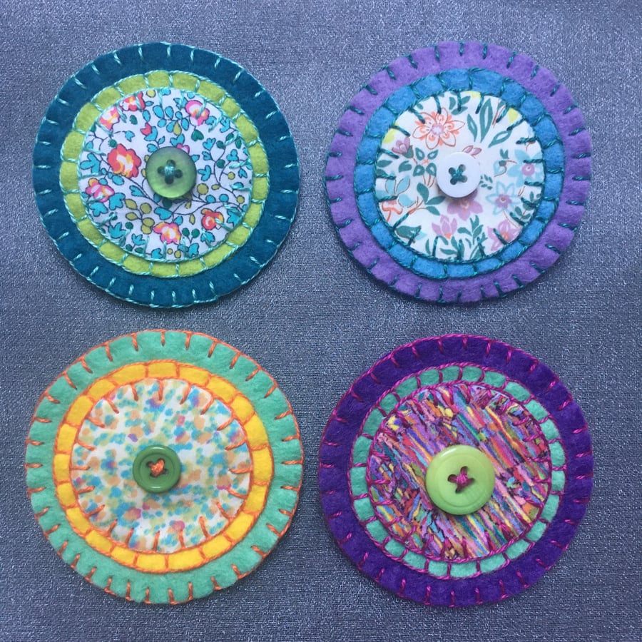 SECONDS SUNDAY Liberty floral fabric felt button brooch