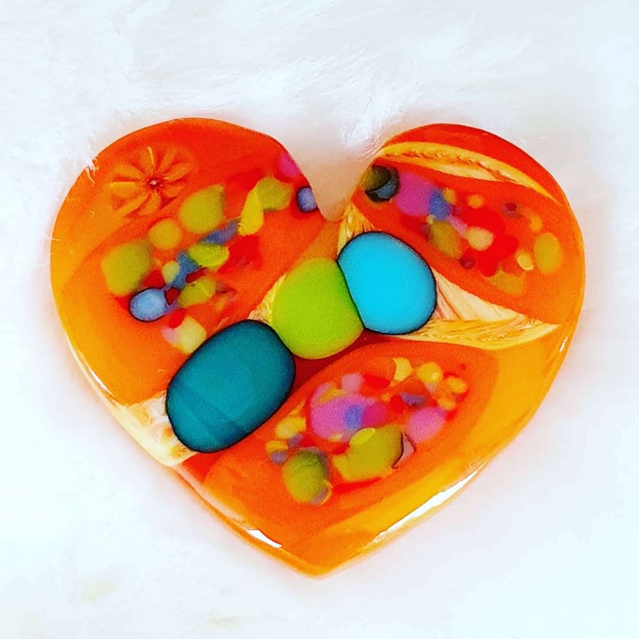 ‘Hearts to Hold’ Fused Glass Pocket Hearts