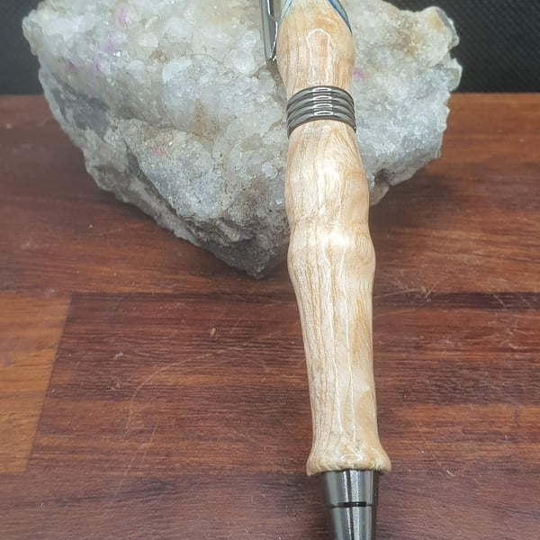 Scottish Saltire on Sweet Chestnut pen