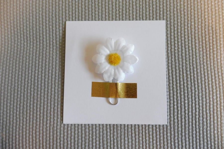 Fabric Daisy Paper Clips Line Markers