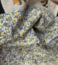 Large Bee Organiser TwoTone Shopping Bag - Image 2