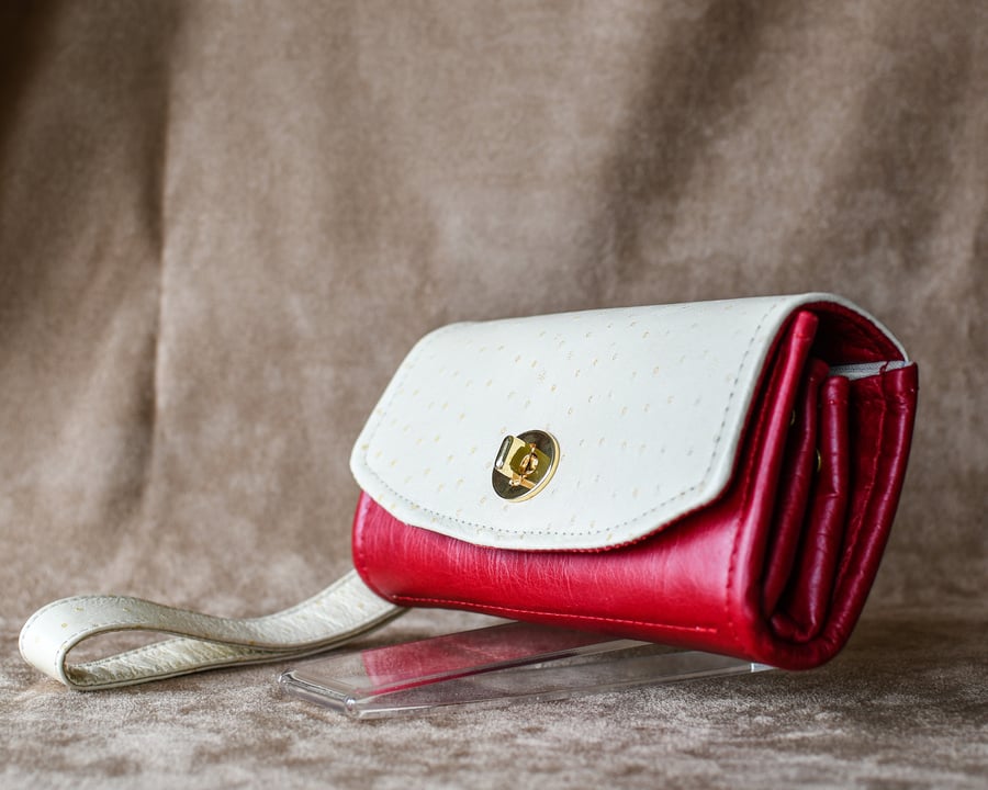 Retro red and cream leather clutch purse wallet