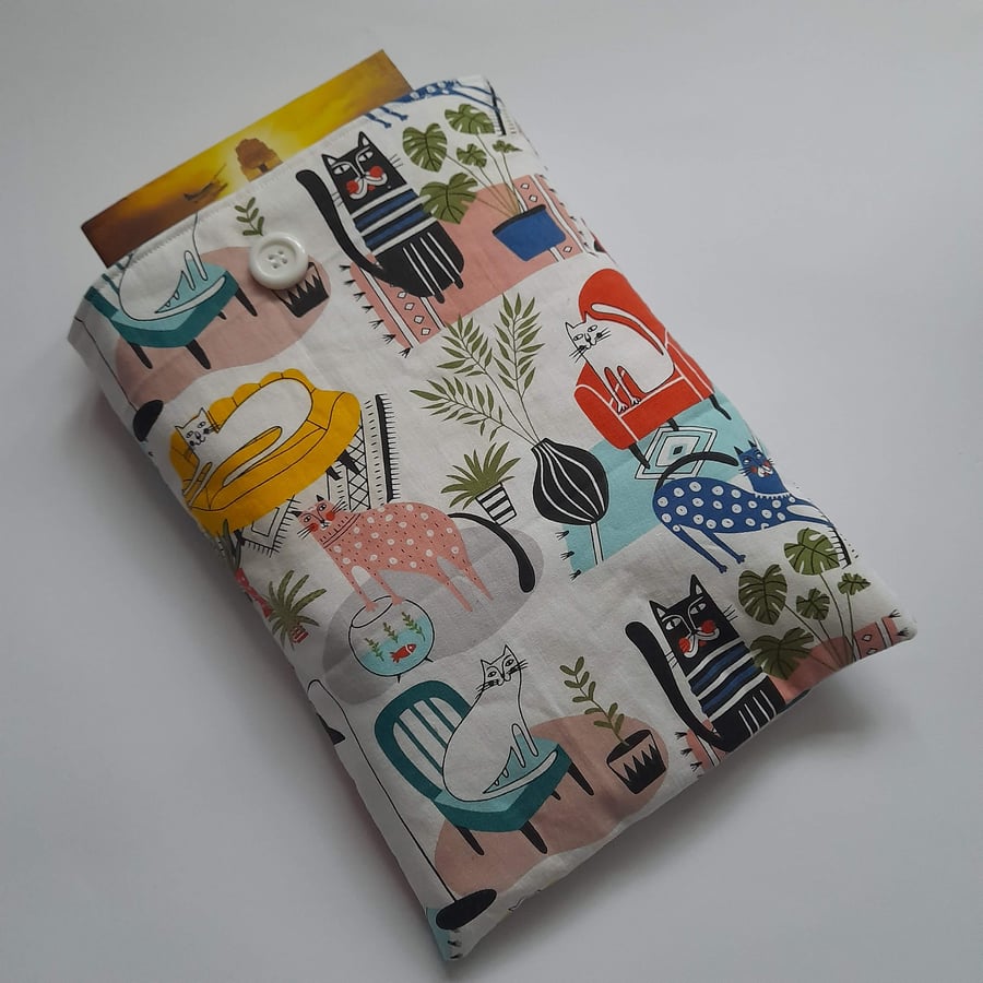 Cats at Home Padded Book Sleeve
