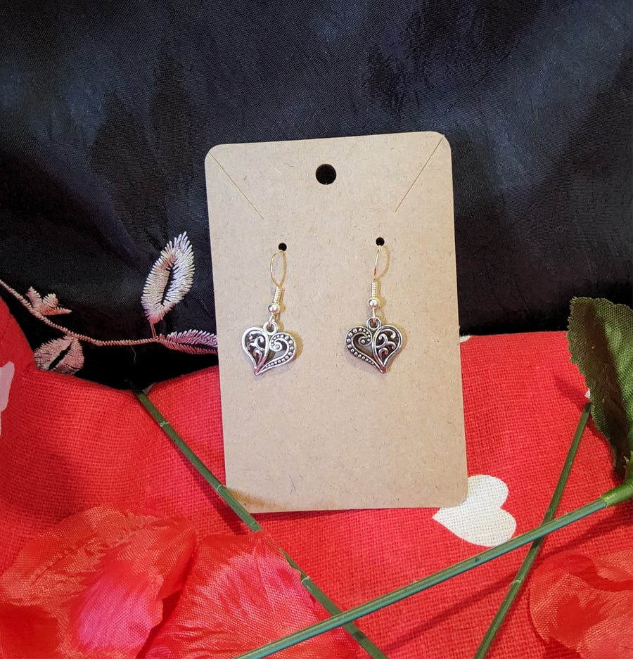 Valentine Earrings - Mini Filagree Hearts