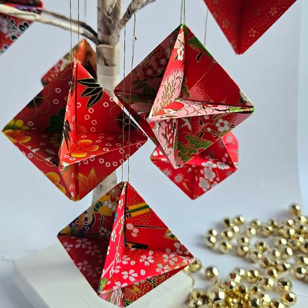 Origami Christmas Decorations - Red and Gold