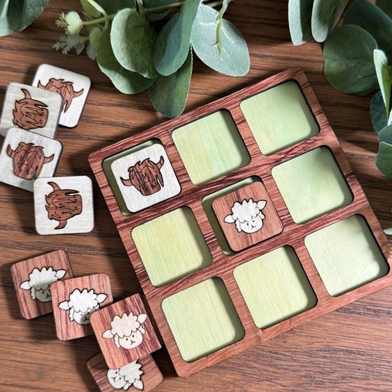 Wooden Tic Tac Toe - Coo V Sheep