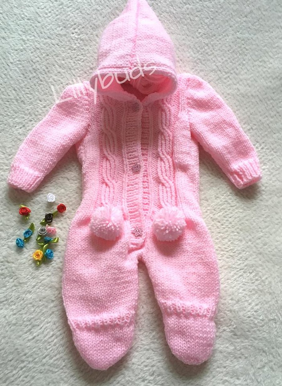 Knitting pattern for baby all in one.Baby sleep suit pattern. Romper