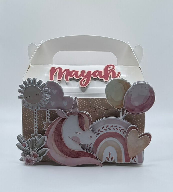 6 Personalised Unicorn party boxes, party bags