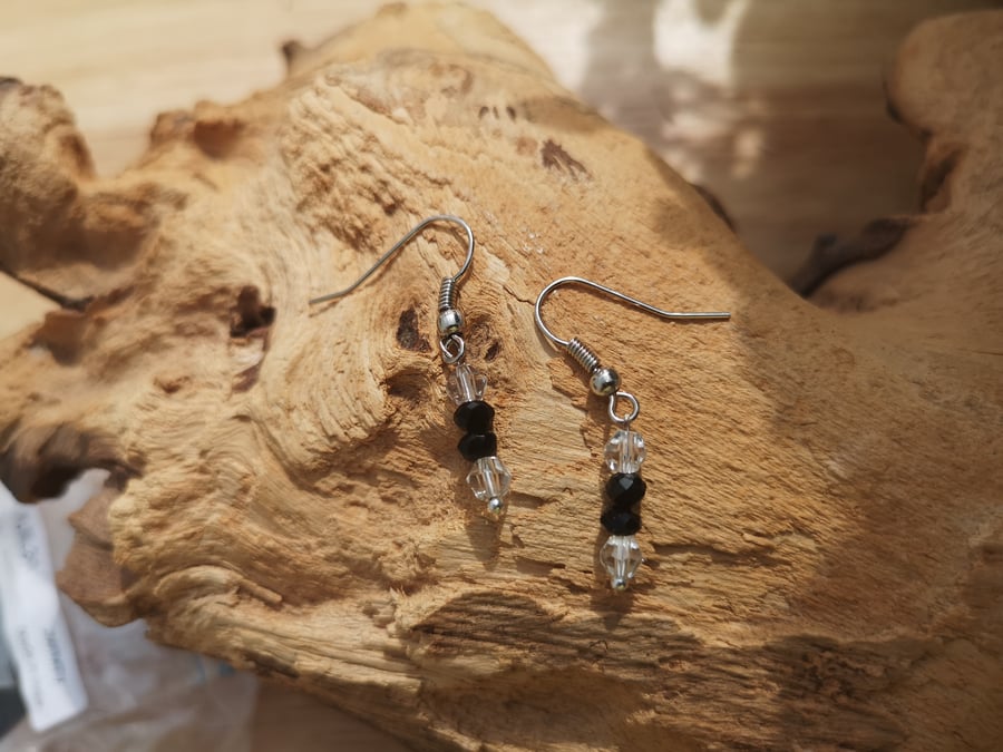 Black and white crystal drop earrings 