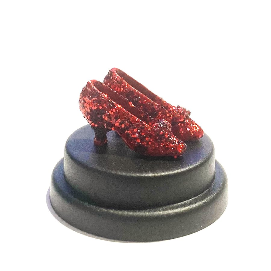 Miniature Ruby slippers, Theres no place like home, wizard of Oz, Moving home