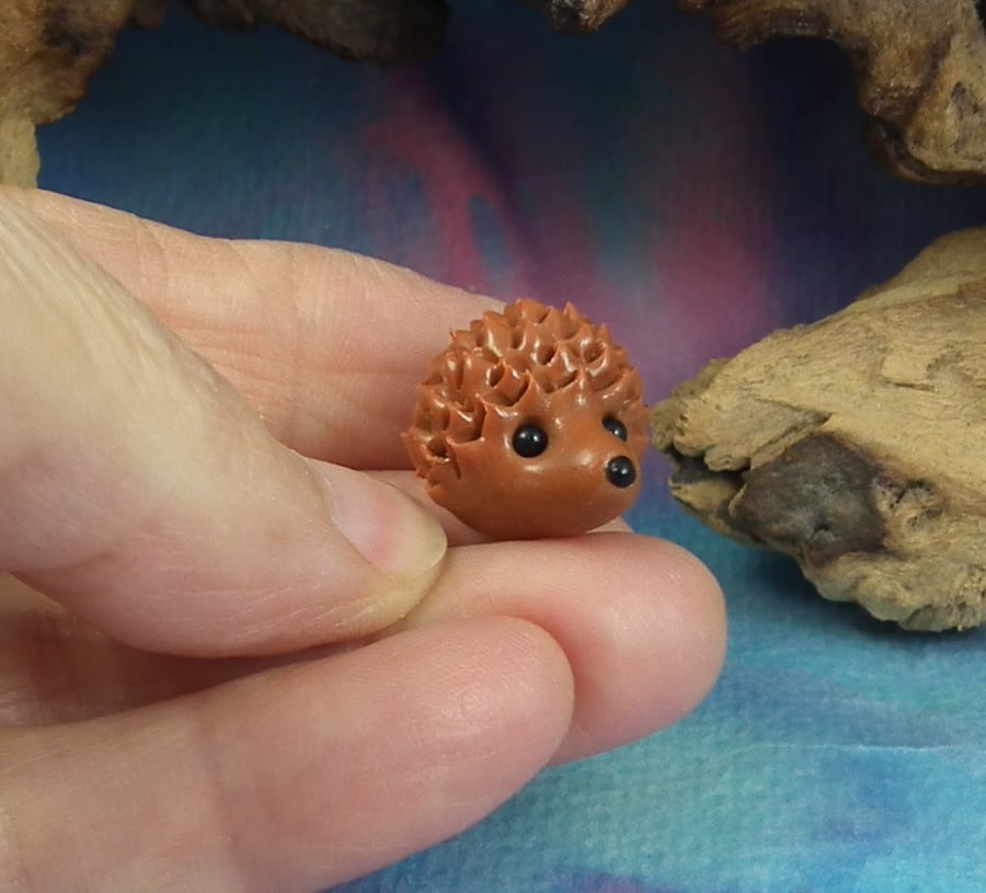 High'n'Over Baby Hedgehog 'Hanni' OOAK Sculpt by Ann Galvin