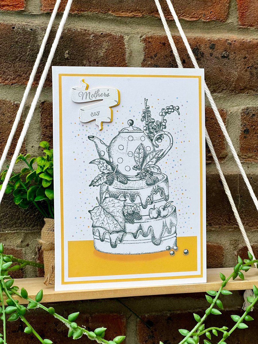 ‘Acorn Cake - Mother’s Day’ yellow - A5 Card