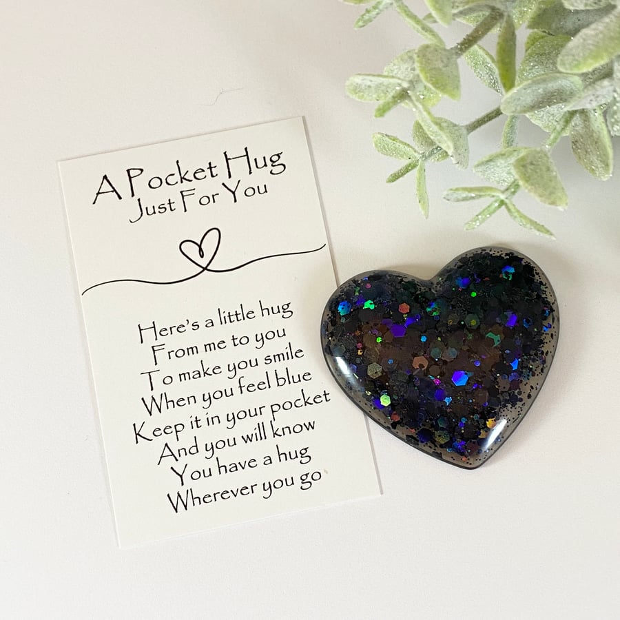 Black Holographic Chunky Glitter Resin Pocket Hug Heart & Card