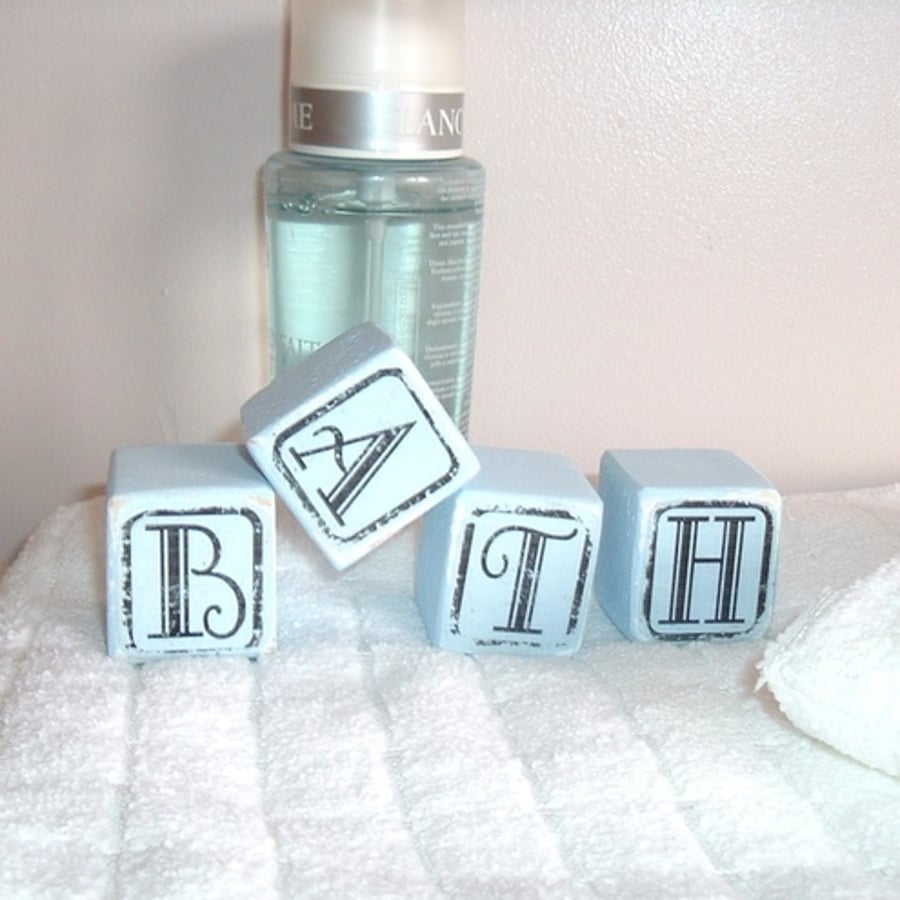 Shabby chic set of bath blocks decorative item