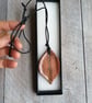 Ceramic leaf necklace - Image 3