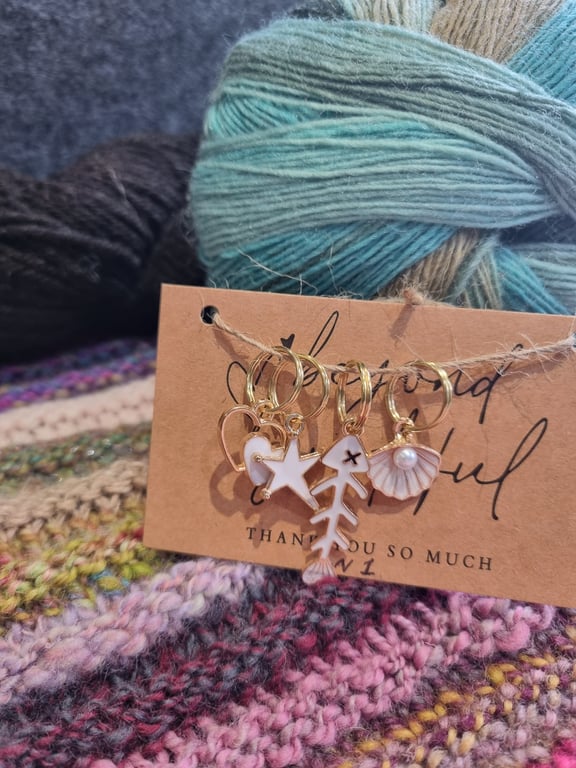 Assorted Stitch markers 