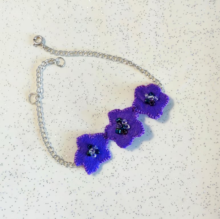 Handmade purple flower bracelet