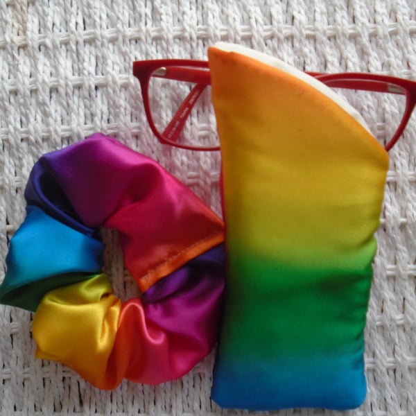 Gift Set Satin Rainbow Glasses Case & Hair Scrunchy 