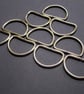 10 Medium Silver Tone D Rings - Image 3