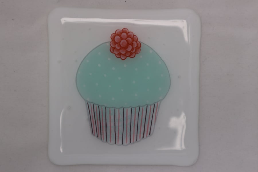  Handmade fused glass coaster - Cupcake