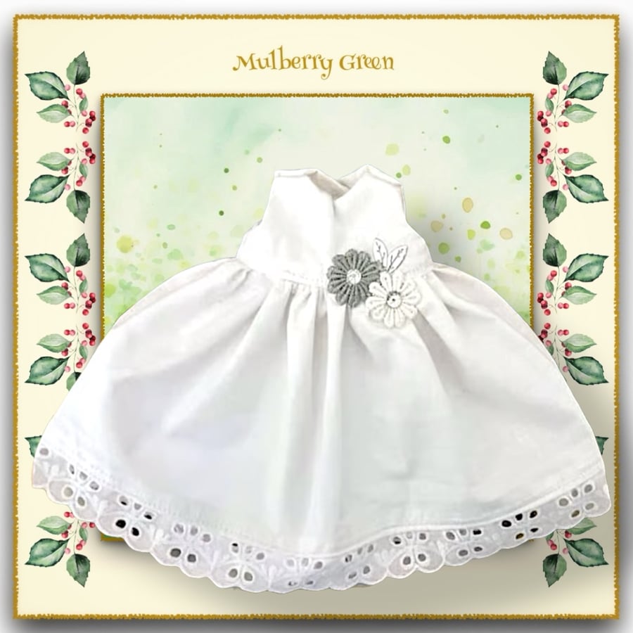 White Broderie Anglais Trimmed Daisies Dress