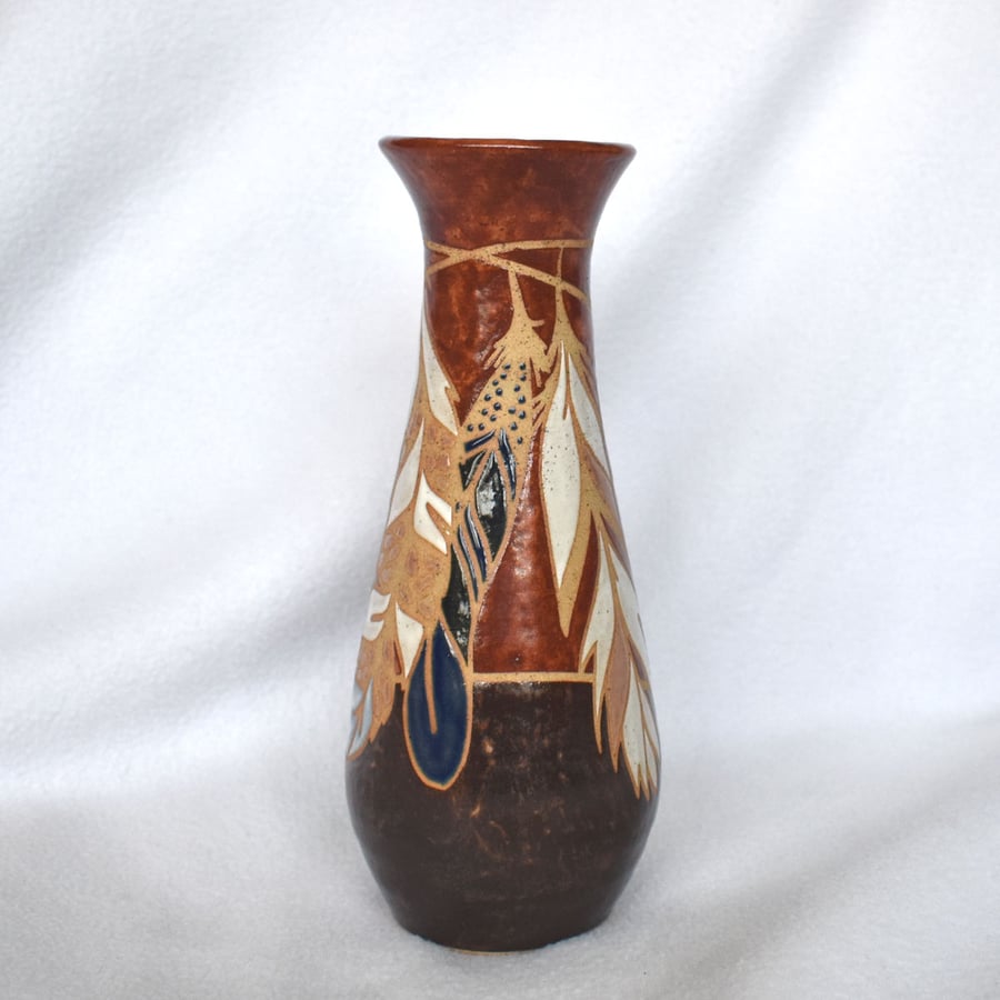 19-207 Stoneware pottery hand thrown bottle vase with feathers (Free UK postage)