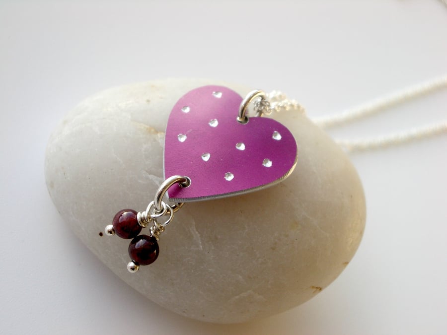 Heart necklace pendant in plum with garnets
