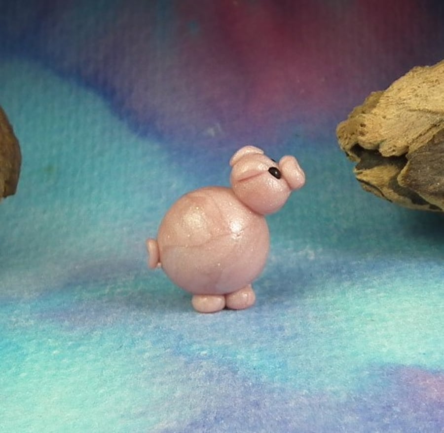 Spring Sale ... Tiny Piglet OOAK Sculpt by Ann Galvin Gnome Village