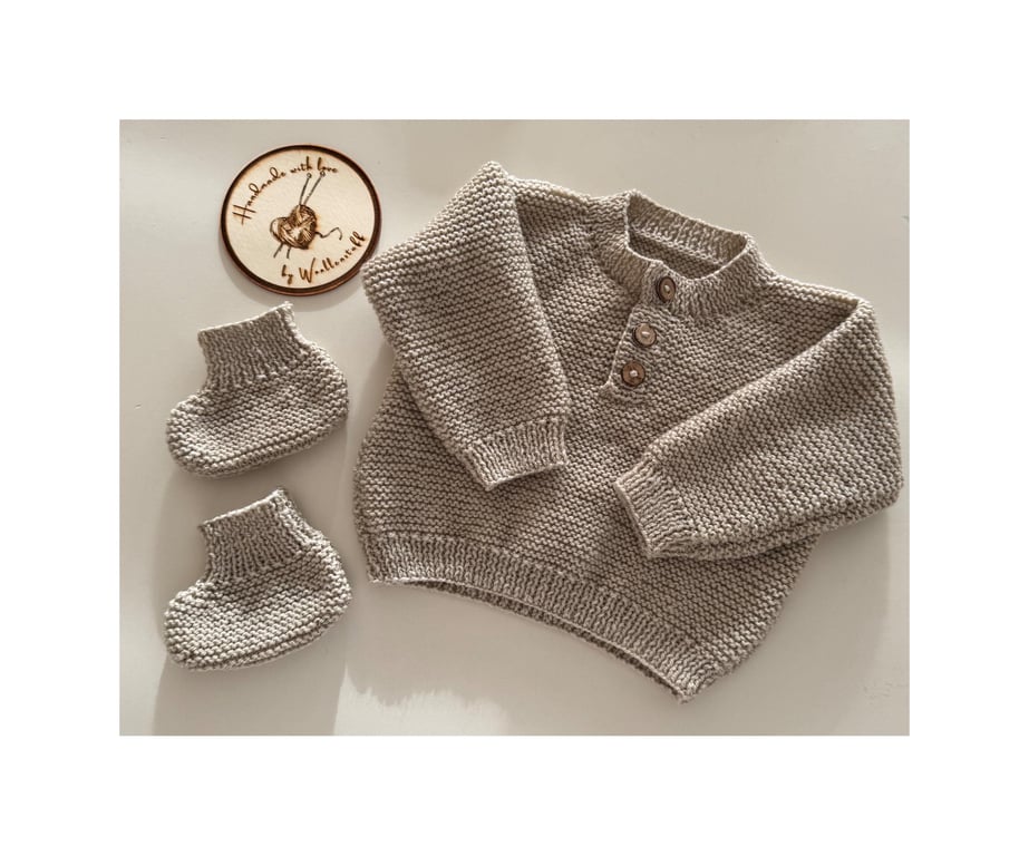 25% OFF Sample Sale Handknitted Clover Baby Sweater & Booties set - 3-6 months.