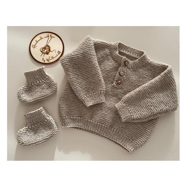 25% OFF Sample Sale Handknitted Clover Baby Sweater & Booties set - 3-6 months.
