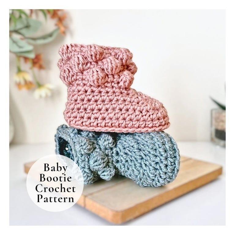 Crochet Baby Booties Pattern – Bobble Cuff PDF Newborn to 6 Months