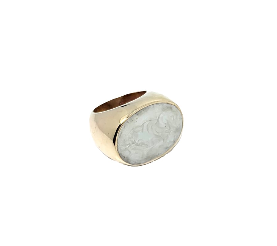 Cocktail ring in bronze and mother pearl enamel
