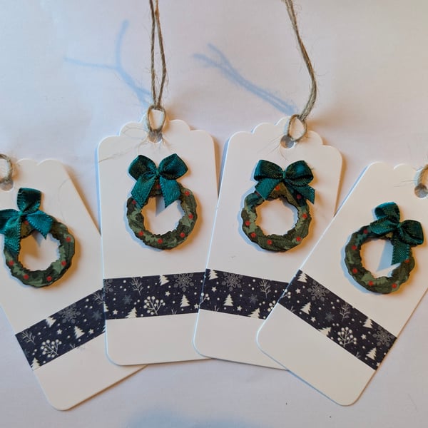 Homemade Christmas gift tags pack - Christmas wreath