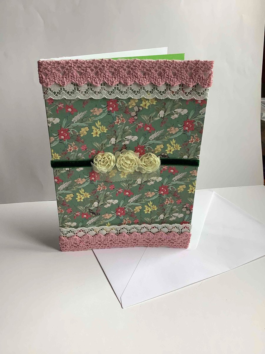 Happy days floral card