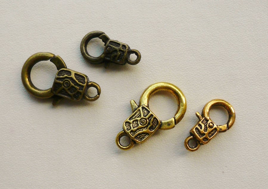 2  Sets Trigger or Lobster Clasps Gold Tone and Antique Bronze 