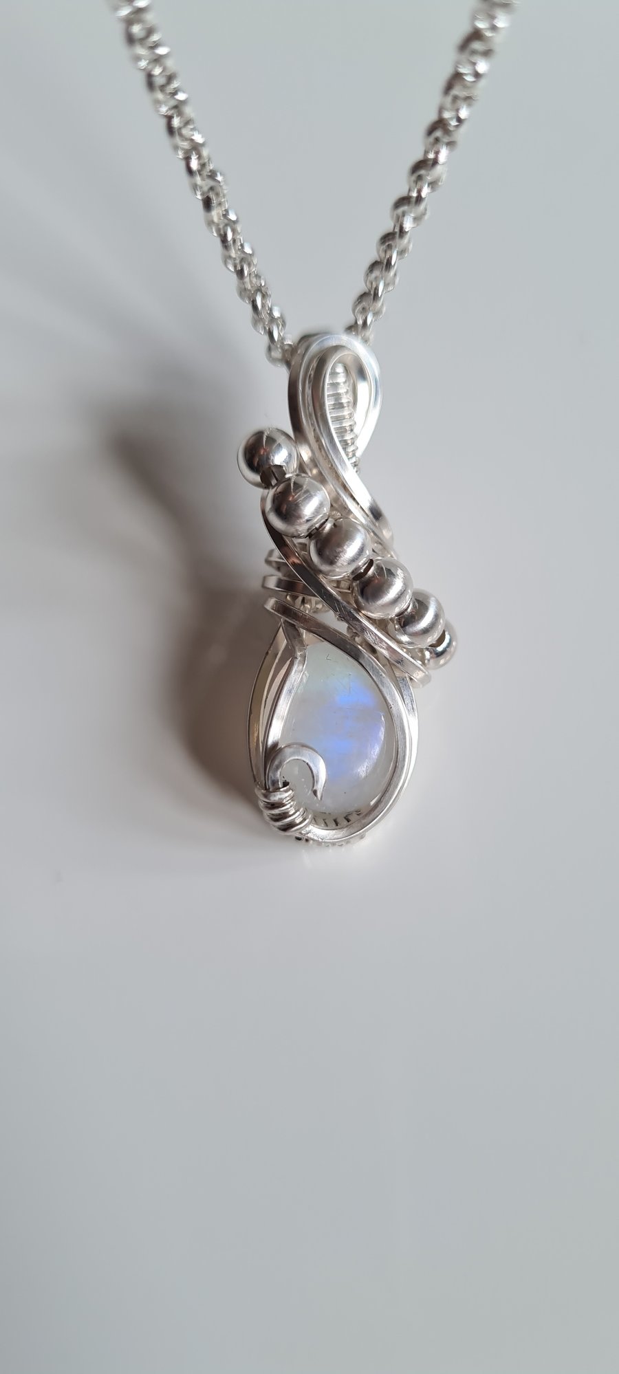 Handmade 925 Silver & Natural Rainbow Moonstone Necklace Gift Crystal Jewellery